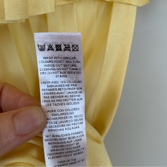ASOS Light Yellow Pleated Dress Size 2 NWT - Picture 8 of 8